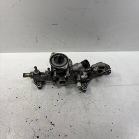 19410-p8e-a01 Acura 00-03 Tl Thermostat Housing Water Passage Oem 19410-p8e-a01 Acura 00-03 Tl Thermostat Housing Water Passage Oem