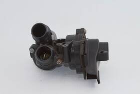 Audi 06j121026bc 2011-2017 Q5 Engine Water Pump Thermostat Housing Assembly Oem
