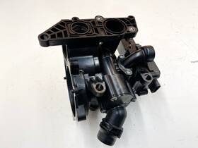 F567776 Audi 18-24 A4 S4 A5 S5 Engine Motor Thermostat Housing Assembly Oem