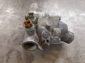 1265055 Bmw E30 E28 E34 M20 Thermostat Housing And With Sensors 1265055 Bmw E30 E28 E34 M20 Thermostat Housing And With Sensors
