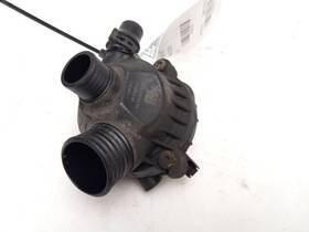 348.bm1s07 Bmw 2007 3 Series 328i Awd Thermostat Housing