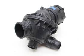 348.bm1u15 Bmw 2014-2016 435i Convertible Thermostat Housing 759886502