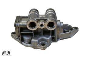 7573212 Bmw 2008 - 2010 E60 E61 535xi 535i Engine Oil Cooler Thermostat Housing Oem