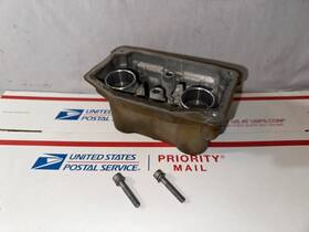 7595545 Bmw 2012 - 2016 528i 2.0l Engine Spark Plug Housing Oem