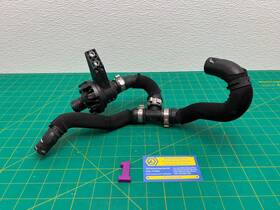 8385235 Bmw 14-21 I3 Coolant Thermostat With Hose Oem