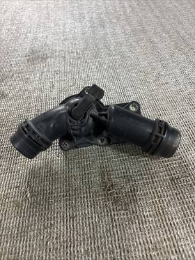 Ppsgfmx65 Bmw 325xi Thermostat Housing 2004