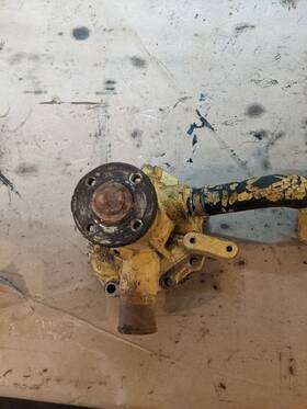 145017960 Caterpillar Perkins /cat Water Pump