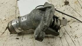 348.gm1c17 Chevrolet 2017 Chevy Cruze Thermostat Housing Mount Bracket 2016 2018