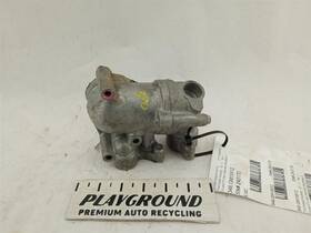 348.gm1w12 Chevrolet Camaro Coupe Thermostat Housing Assembly 2010-2015