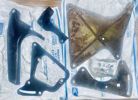 402-ss454 Chevrolet 70-72 454 1970-72 Chevelle Air Cond. Brackets With New Correct Bolts Gm Original