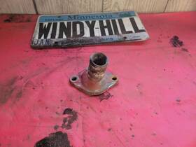 348.gm8593 Chevrolet Truck 1993 Thermostat Housing 4.3 14088759 348.gm8593 Chevrolet Truck 1993 Thermostat Housing 4.3 14088759