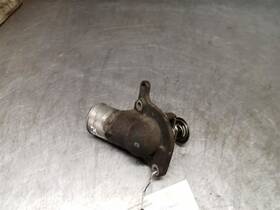 Chevrolet Truck 348.gm8b02 Thermostat Housing From 2002 Tahoe 4.8l 10012325