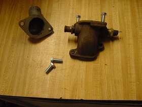 3789160 Chevy Gm Upper Lower Thermostat Housings Water Neck 194 230 250 292 6-cylinder
