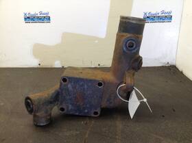 3406883 Cummins M11 Engine Thermostat Housing - Used P/n