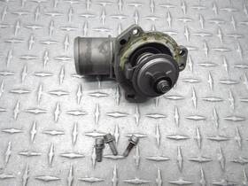 230887 Ferrari 2008 F430 Spider Thermostat Thermo Switch Housing Cover Assembly