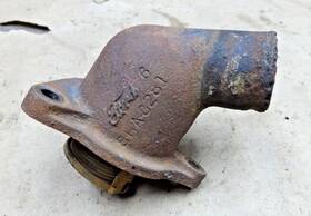 8ha-8281 Ford 1949 1950 1951 6 Cylinder Water Neck / Outlet Original Car
