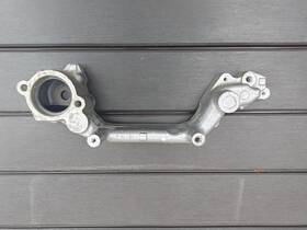 9w7e-8c368-aa Ford Coolant Crossover / Thermostat Houseing - 1998-2012 Crown Victoria 4.6l V8