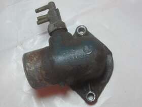 C8ae-8594e Ford Thermostat Housing Mustang Gt500 Torino 390 Gt 428 Cj 68 69