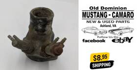 Ford D4ae-8594-a 1974-1976 Ltd Torino Mercury 351m 400 Thermostat Housing With Vacuum Trees