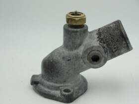 D8ue-8594-aa Ford Vintage 1980-91 Mercury 302 351w Thermostat Housing #