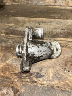 E0se-8592-aa Ford 1991 F-150 Bronco 5.8 351 Oem Thermostat Housing And