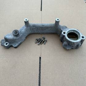 Rf-1l2e-8c368-aa Ford 1999-2004 Mustang Gt 4.6 Coolant Crossover Thermostat Housing Rf1l2e8c638aa