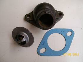 132132 General Motors Vintage Oem Gm Thermostat Housing To Fit 1955-57 Sbc V8 And Cyl