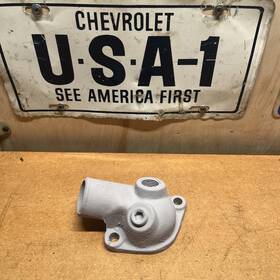6161 General Motors 1982-1986 Buick Chevrolet Oldsmobile Thermostat Water Outlet Housing Oem