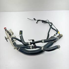 190409 Genesis 2019-2023 G70 2.0l I4 Engine Coolant Thermostat Housing With Hoses Oem