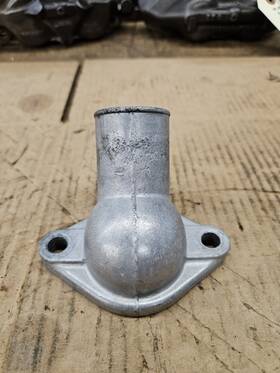 539366 Gm Chevrolet Corvette Aluminum Thermostat Housing Water Neck #