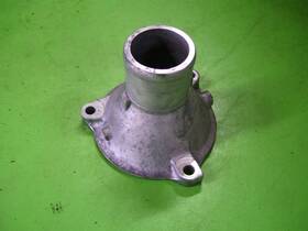 J08e-tv Hino 268 2010 Engine Coolant Thermostat Housing Cover