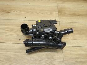 25600-2s001 Hyundai 2022-2024 Tucson 2.5l Engine Cooling Thermostat Housing Oem 8680