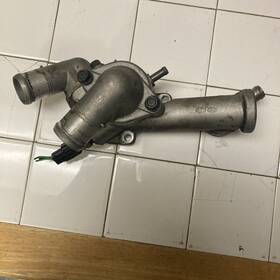 2562038025 Hyundai Oem Engine Coolant Thermostat Housing Sonata 2.4 02-05