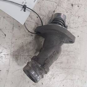 348.hy1s18 Hyundai Elantra 2.0 Thermostat Housing Mount Bracket 2017 2018 2019 2020