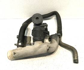 96jv8a504bd Jaguar 97-02 Xk8 X100 Thermostat Water Outlet Pipe With Housing Oem