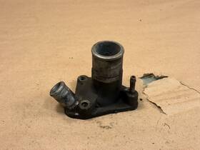 C30836 Jaguar Original Late Xj6 2.8 Thermostat Housing
