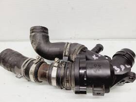 Dx23-8a587-ab Jaguar 2013-2015 Xj 3.0l Engine Coolant Thermostat Housing Oem