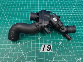 Fx23-8a587-af Jaguar 2015 Xf Gas Engine Motor Coolant Thermostat Hose Pipe Housing Oem Fx23-8a587-af Jaguar 2015 Xf Gas Engine Motor Coolant Thermostat Hose Pipe Housing Oem
