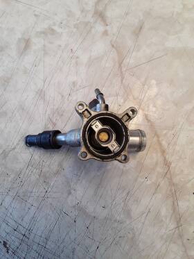 348.am8116 Jeep Renegade 2016 Thermostat Housing 2.4l 489141