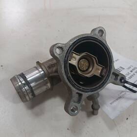 348.am8121 Jeep Renegade 2.4 Thermostat Housing Mount Bracket 2023 2022 2021 2020