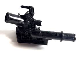 46346508 Jeep Renegade Engine Coolant Thermostat Housing Cover Assembly