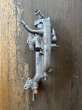 348.ki1l22 Kia 2020-2022 Telluride Thermostat Housing 566563