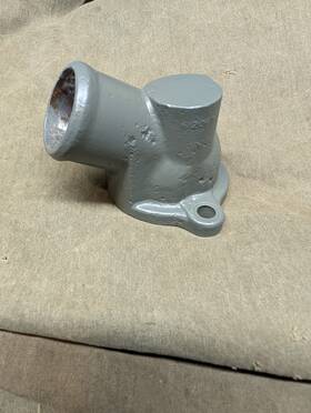 Land Rover 612087l Thermostat Housing Range 3.5 3.9 V8 Classic Coolant Elbow