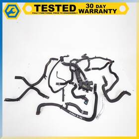 Land Rover Ah22-3e525-ab 10-13 Range Sport 5.0l Engine Coolant Thermostat Housing With Hoses Oem