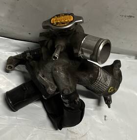 31037 Lexus 07-11 Gs350 Coolant Water Outlet Thermostat Housing Genuine Oem