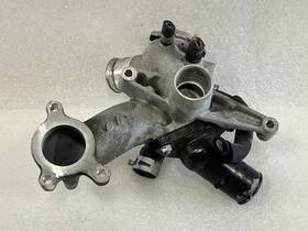 Lexus 348.le1k14 2013 2014 2015 Gs350 Thermostat Housing