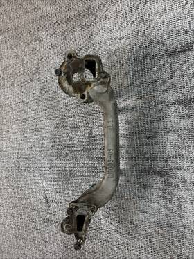 Rn00305 Lincoln Town Car Coolant Crossover Thermostat Housing 4.6l 1997