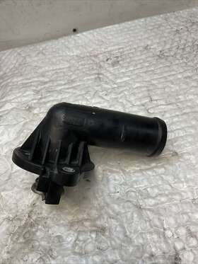 000330424 Maserati Ghibli 3.0l Engine Thermostat Housing Flange Oem 2014 - 2021