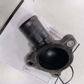 348.mz1116 Mazda Cx-3 Thermostat Housing Mount Bracket 2016 2017 2018