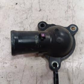 348.mz1117 Mazda Cx-3 Thermostat Housing Mount Bracket 2016 2017 2018